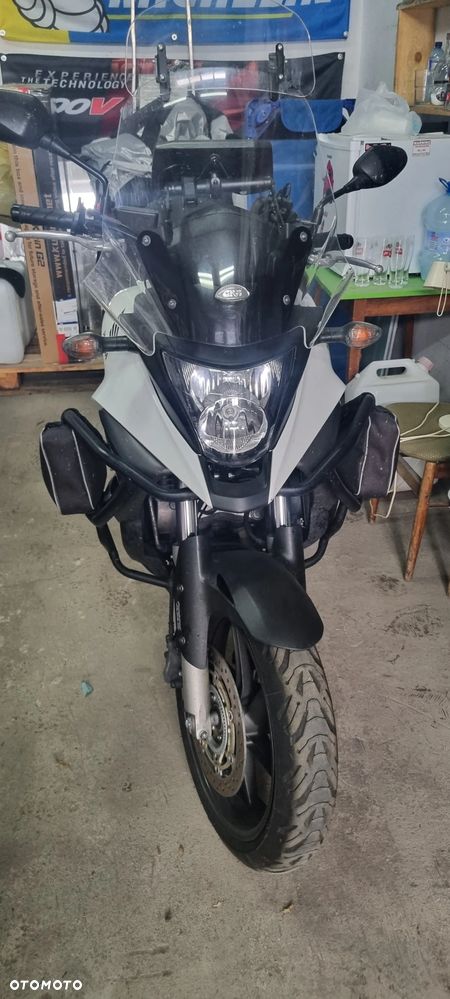 Honda VFR - 7
