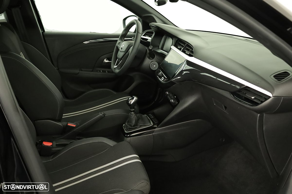 Opel Corsa 1.2 T GS - 20