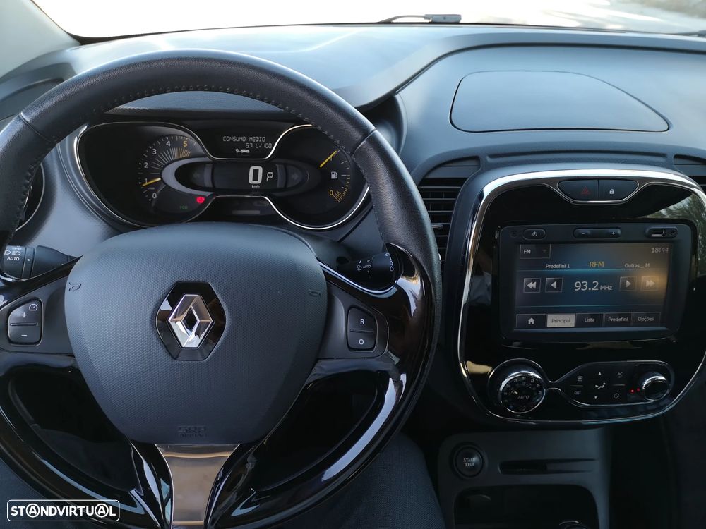 Renault Captur 1.5 dCi EDC - 8