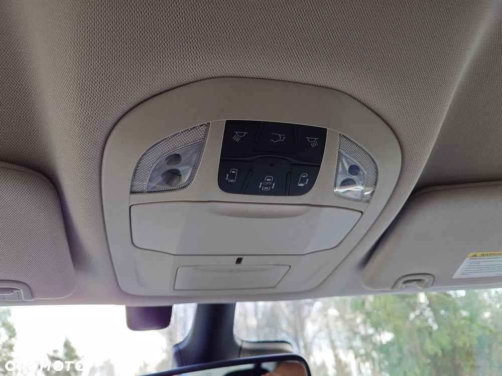 Chrysler Pacifica - 13