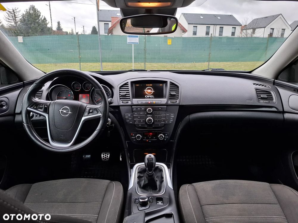 Opel Insignia - 14
