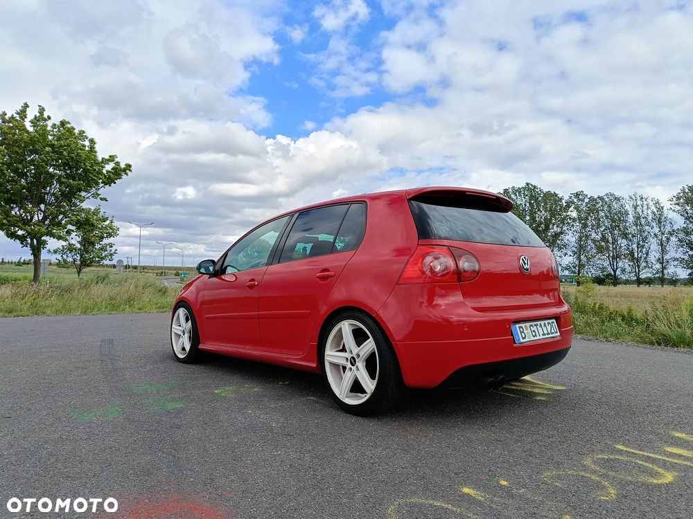 Volkswagen Golf 2.0 GTI Pirelli - 9