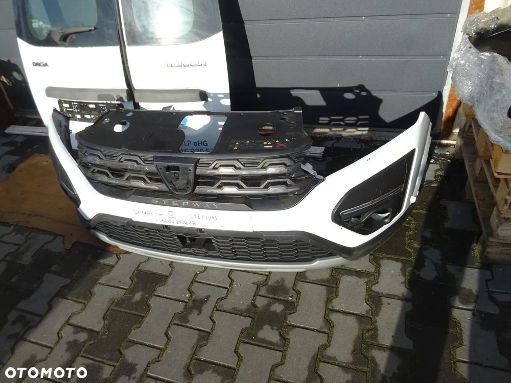 DACIA SANDERO III 3 STEPWAY ZDERZAK PRZEDNI PRZOD BIALY LADNY WYSYLKA W CENIE