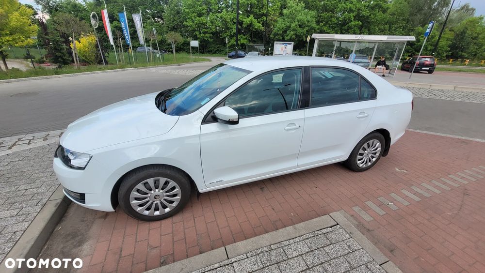 Skoda RAPID 1.0 TSI Ambition - 2