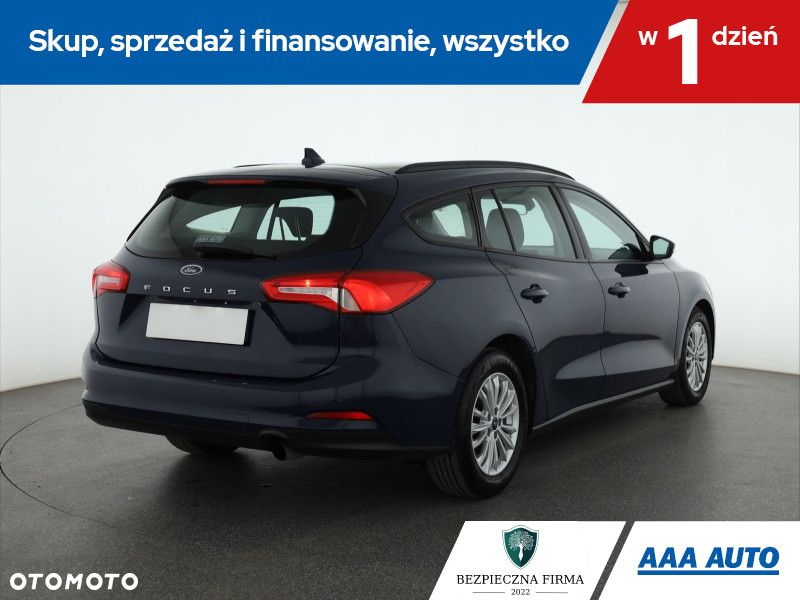 Ford Focus - 6