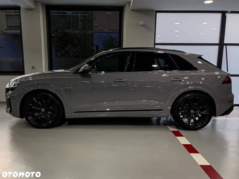 Audi Q8 - 5