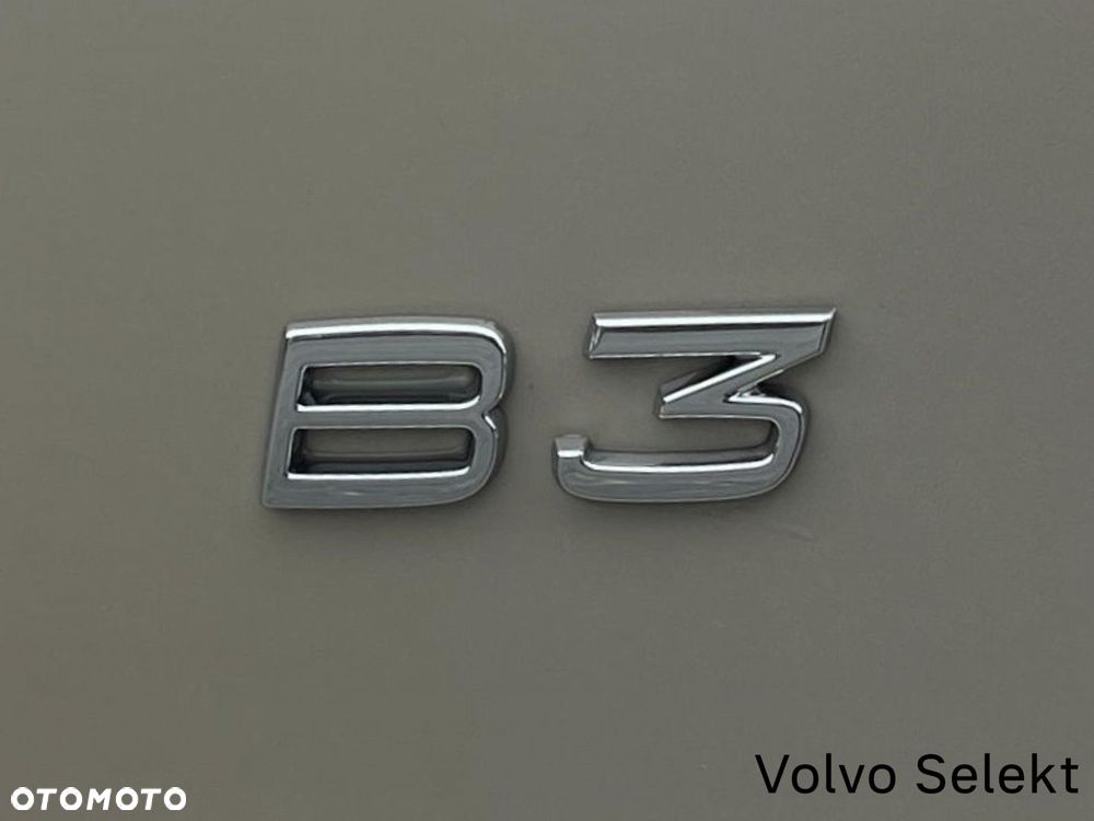 Volvo XC 40 - 33