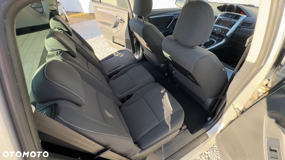 Toyota Verso 1.8 5-Sitzer Executive - 39