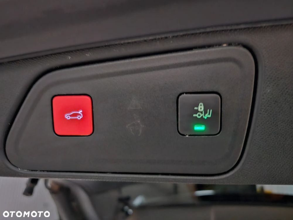 Peugeot 3008 1.5 BlueHDi Allure S&S EAT8 - 11