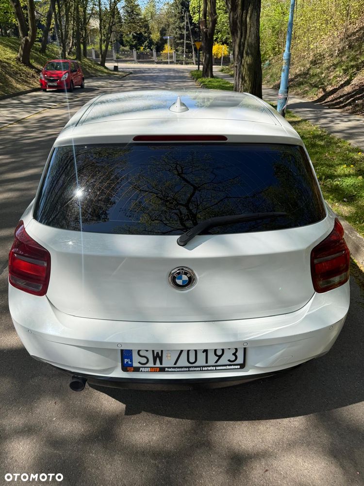 BMW Seria 1 118i Sport Line - 11