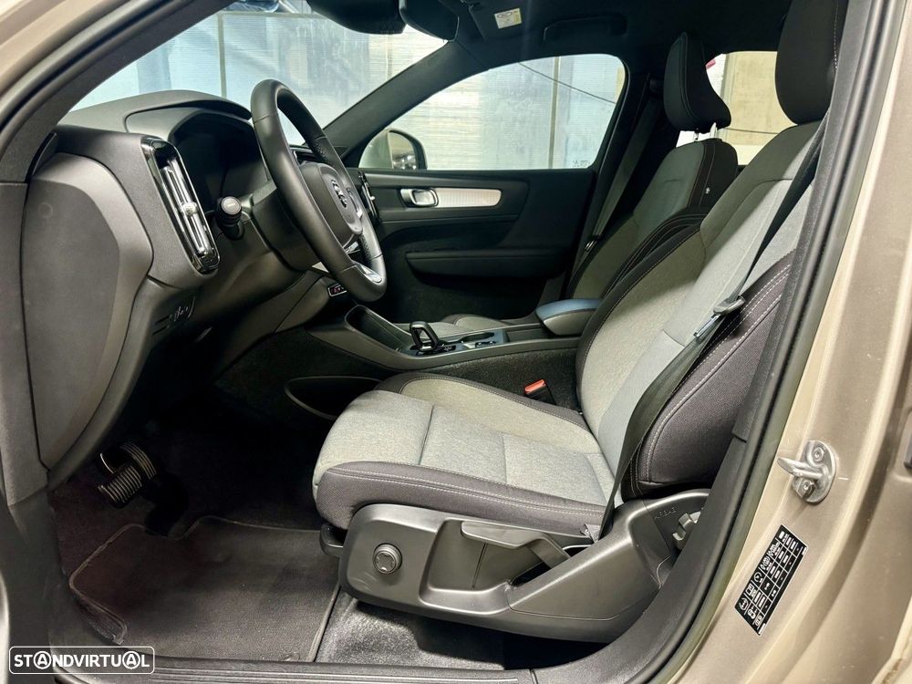 Volvo XC 40 1.5 T5 PHEV Momentum Plus - 23