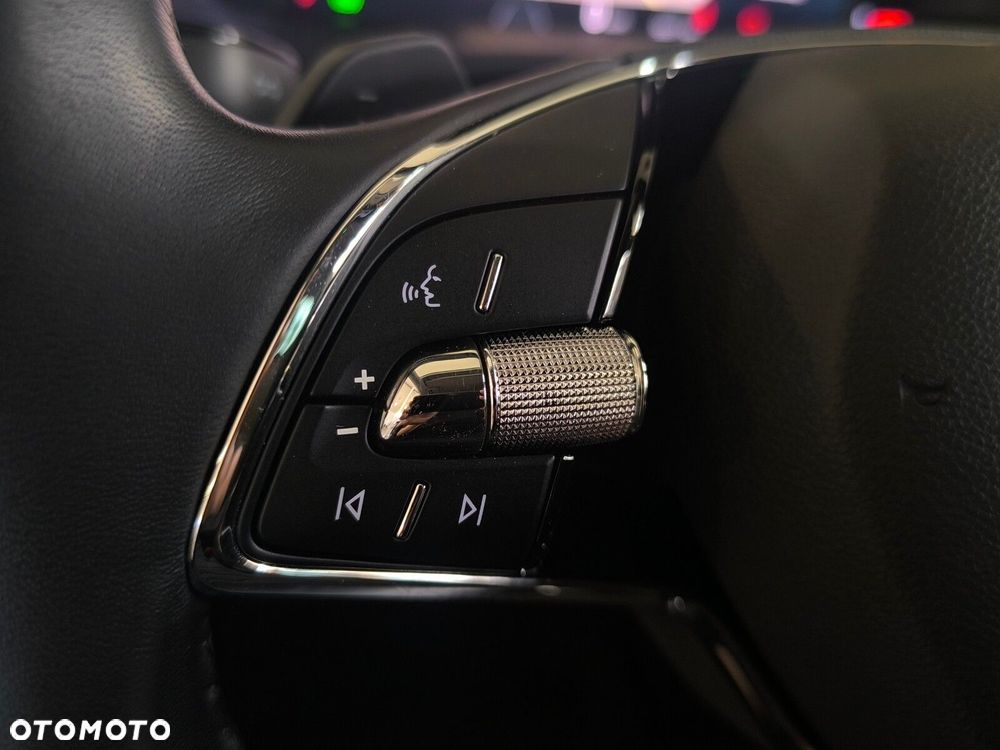 Skoda Octavia 2.0 TDI 4x4 Scout DSG - 21