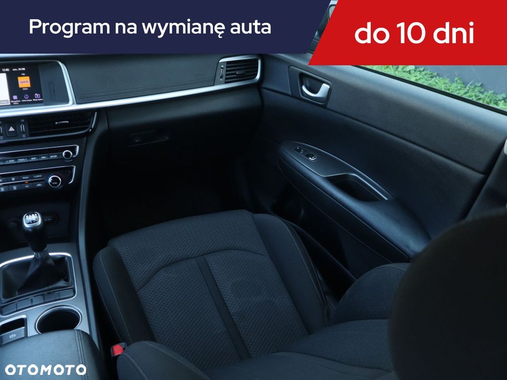 Kia Optima - 10