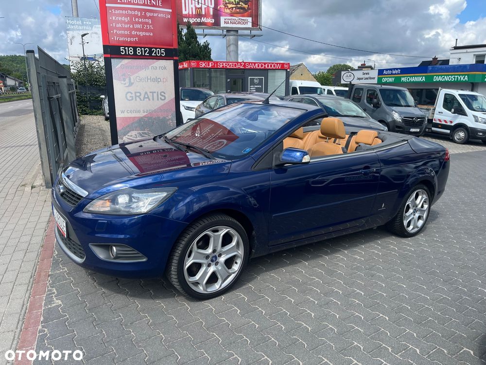 Ford Focus CC 2.0 16V Titanium - 12