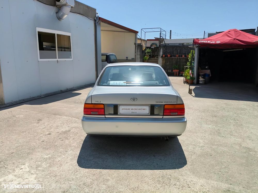 Toyota Corolla - 5