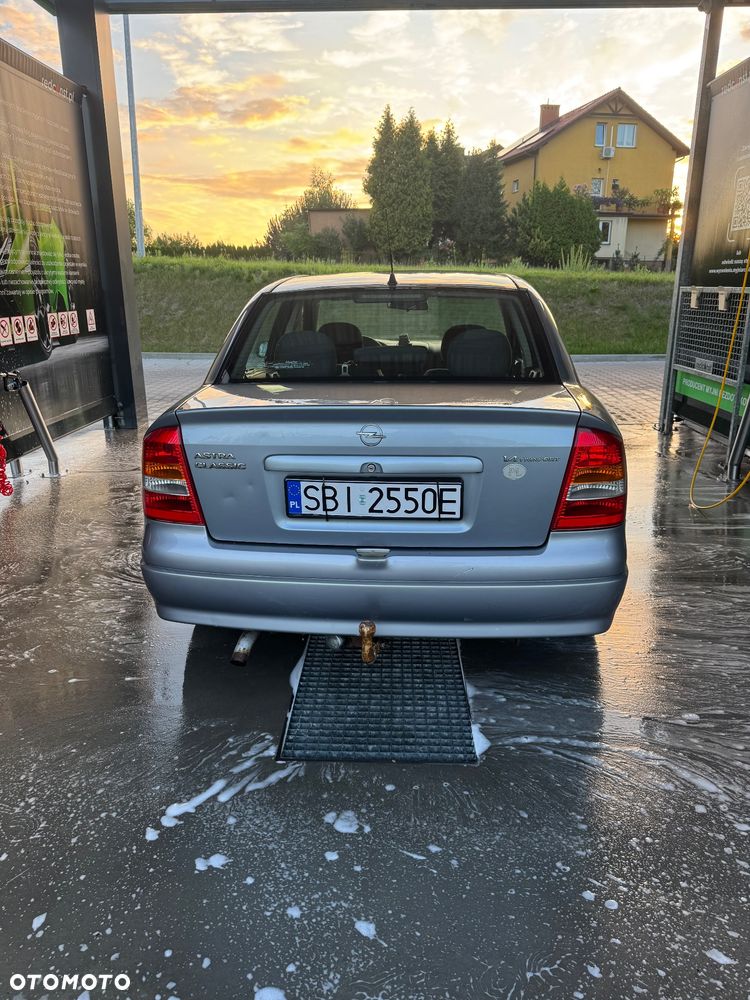 Opel Astra 1.4 Start - 5