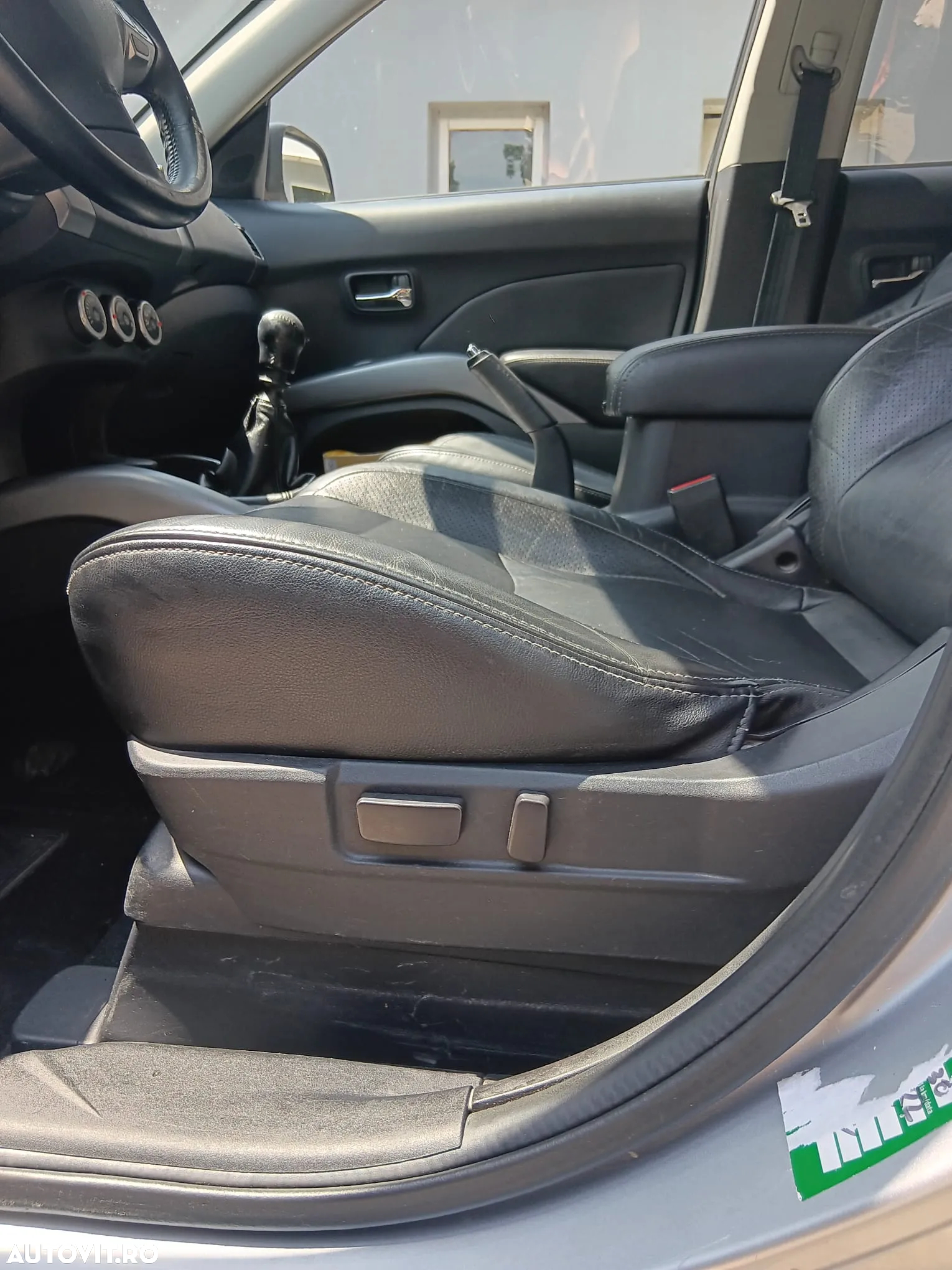 Citroën C-Crosser - 17
