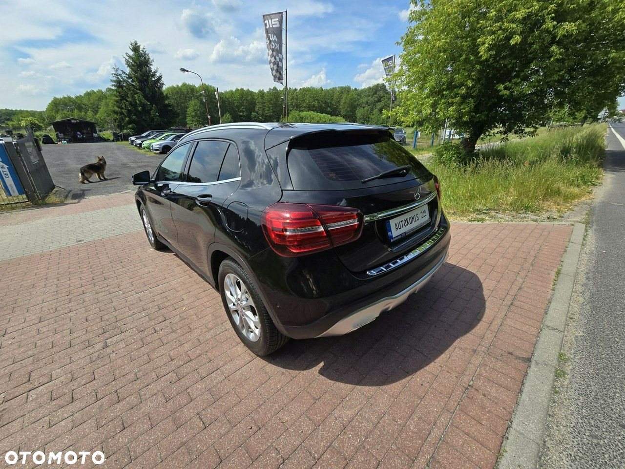 Mercedes-Benz GLA - 7