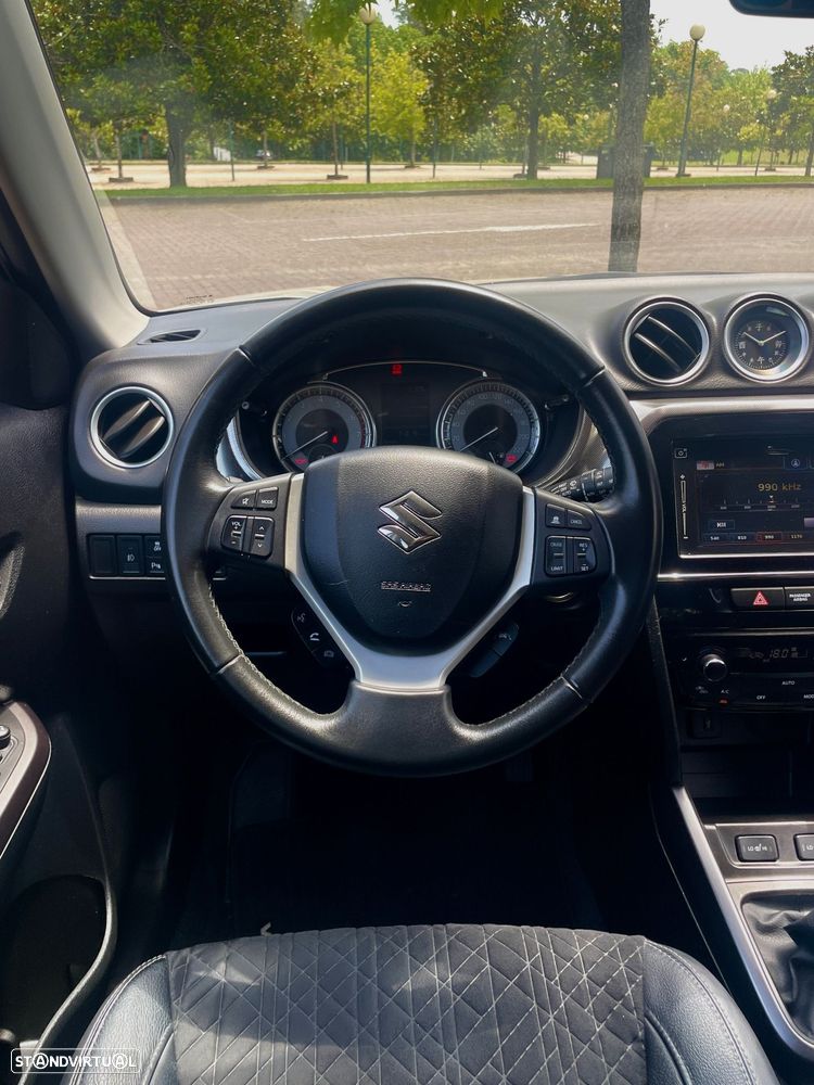 Suzuki Vitara - 17