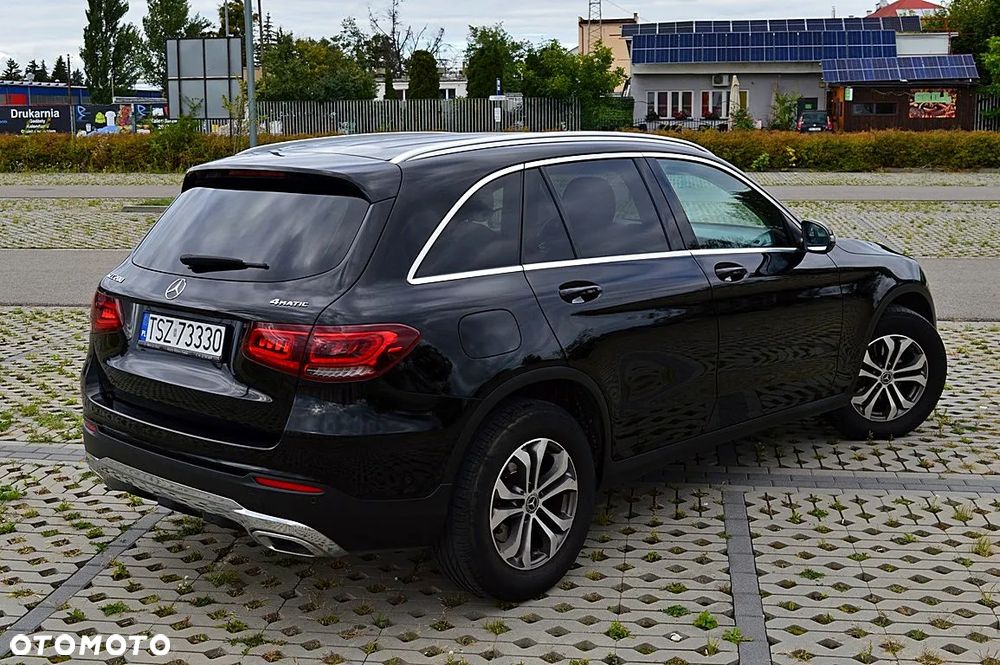 Mercedes-Benz GLC - 36