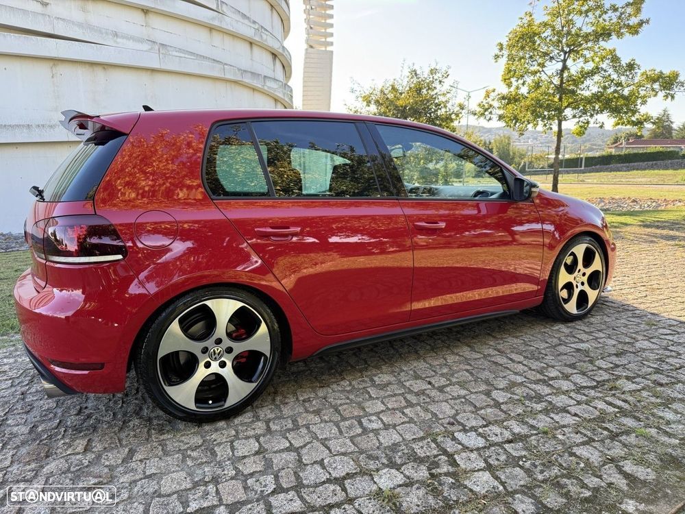 VW Golf 2.0 GTI - 7