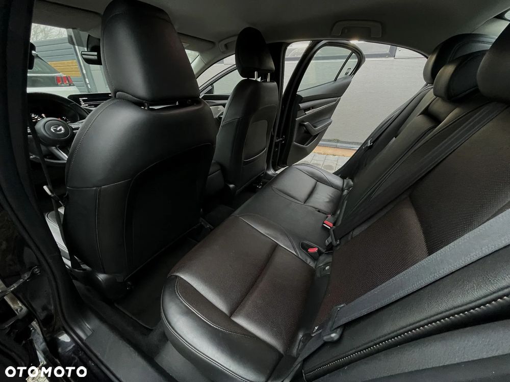 Mazda 3 e-SKYACTIV-G 122 M HYBRID DRIVE EXCLUSIVE-LINE - 21