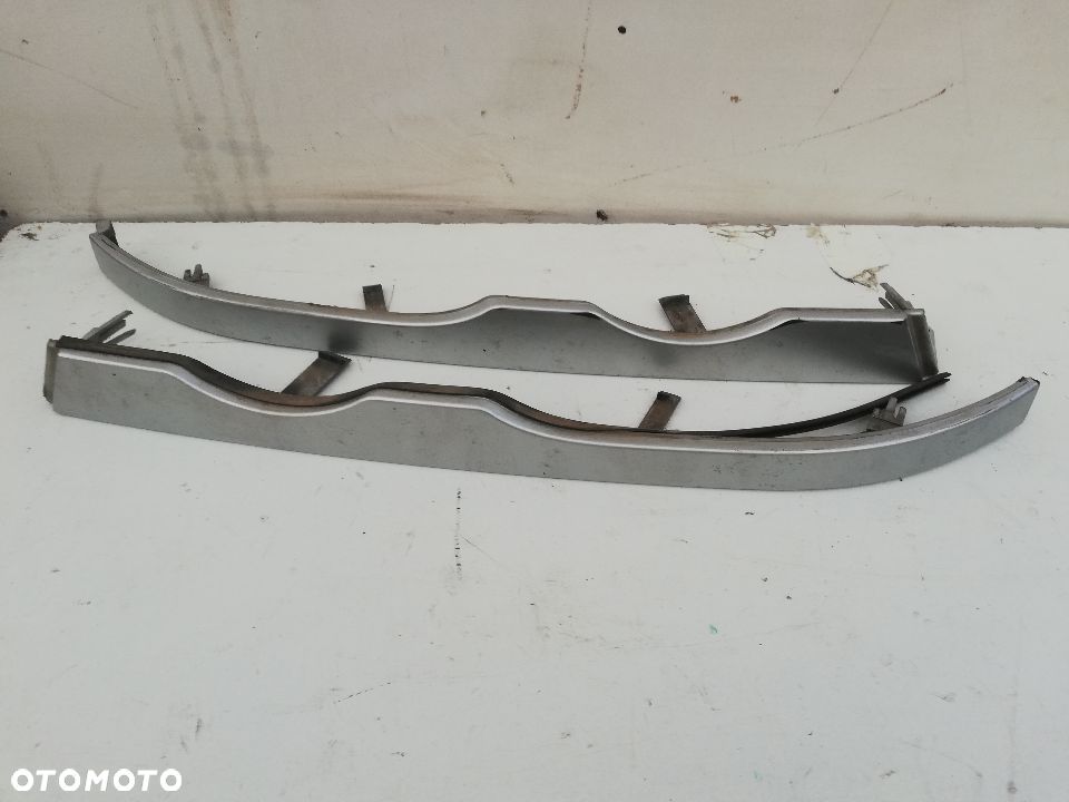 LISTWA POD LAMPY LEWA PRAWA BMW E46 SEDAN, KOMBII ,COMPAKT RÓZNE KOLORY - 2