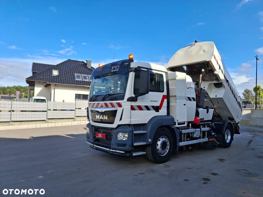 MAN TGS 18.320 Zamiatarka BUCHER OptiFant 8000 2 Silniki Euro 6 Karcher Listwy Wysokiego Ciśnienia Szczotki L/R EUnited PM10 Mycie Jezdni Ulicy Dodatkowy Zbiornik Wodny - 20