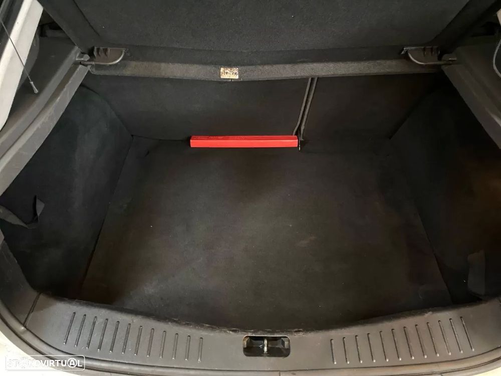 Ford Focus 1.6 TDCi S - 20