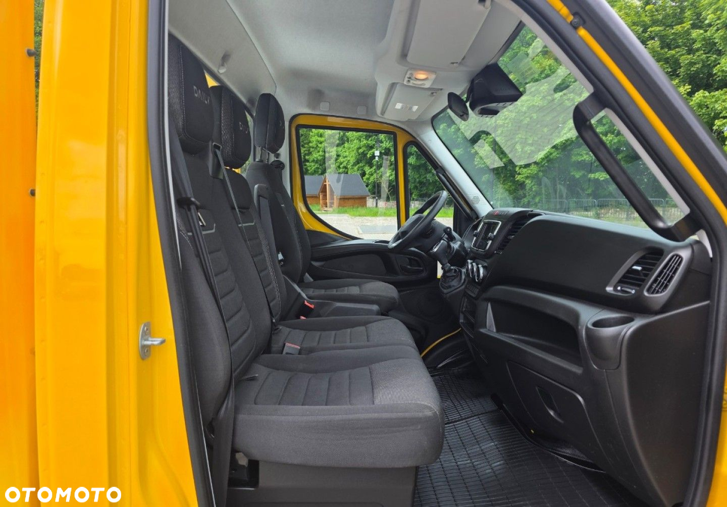 Iveco Daily - 12