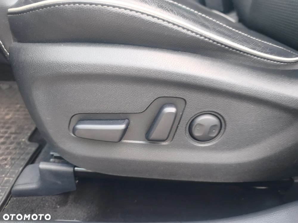 Kia Sportage 1.6 T-GDI Business Line 4WD DCT - 26