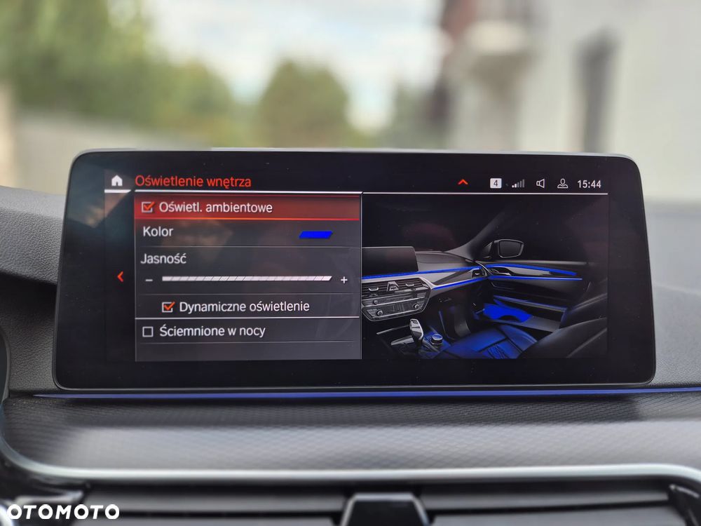 BMW Seria 5 - 16