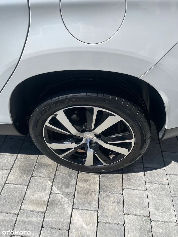 Peugeot 2008 - 23
