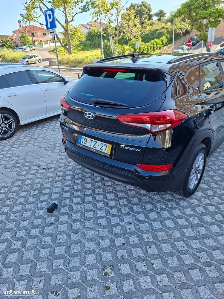 Hyundai Tucson 1.7 CRDi Executive DCT - 6
