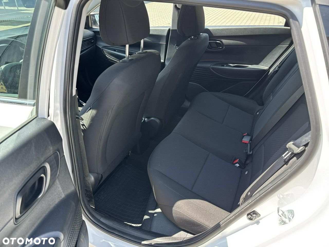 Hyundai i20 1.2 Pure - 12