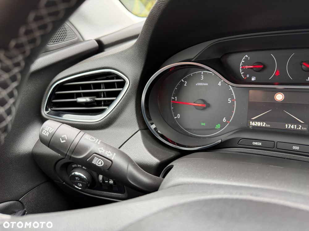 Opel Grandland X 1.6 D Start/Stop Business Edition - 20