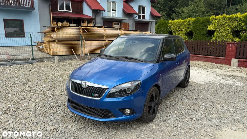 Skoda Fabia 1.4 TSI DSG RS - 2