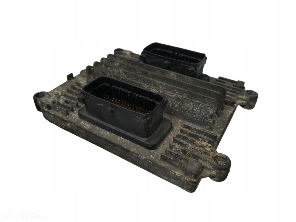 STEROWNIK SILNIKA Opel Vectra C Signum 2.2 16V 09391263 - 7