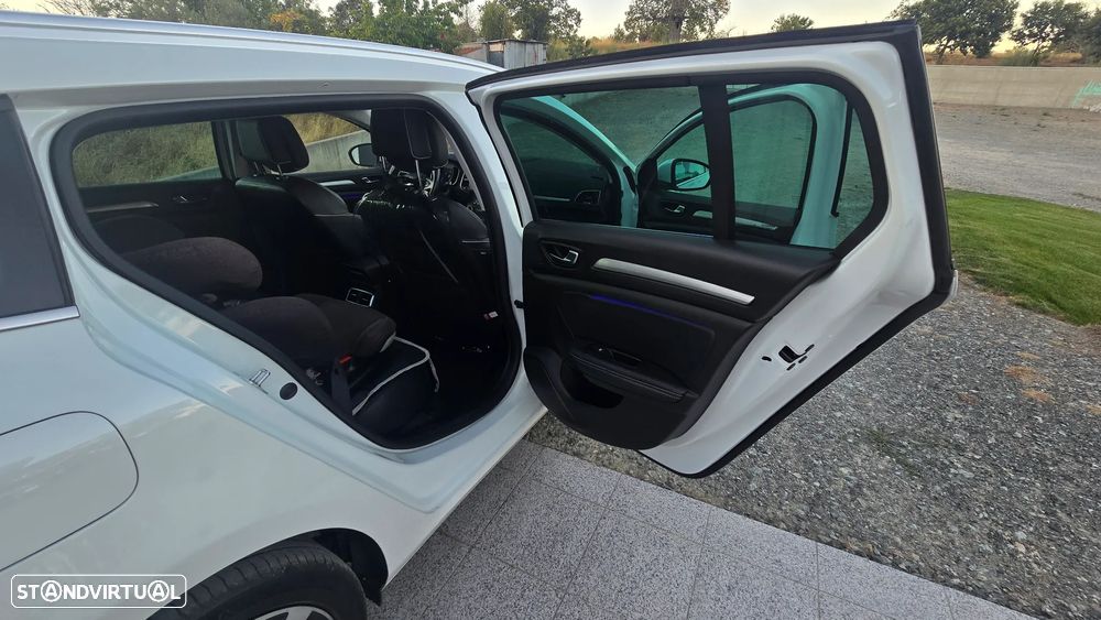 Renault Mégane Sport Tourer 1.5 Blue dCi Bose Edition - 21