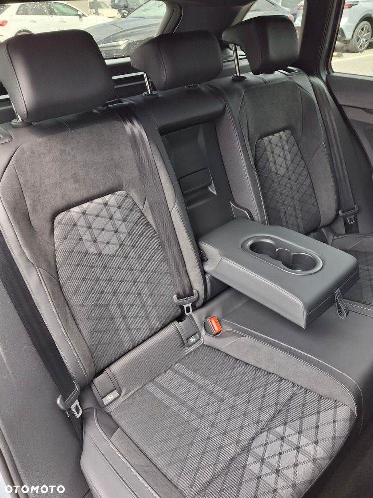 Volkswagen Golf Variant - 16