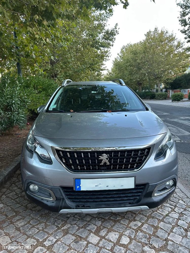 Peugeot 2008 1.2 PureTech Allure - 1