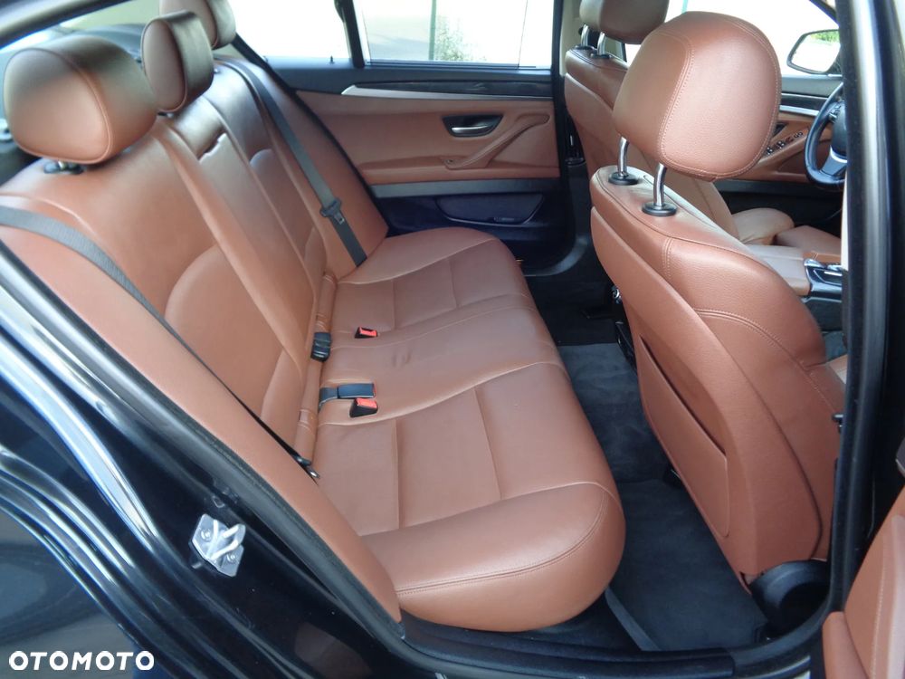 BMW Seria 5 - 16