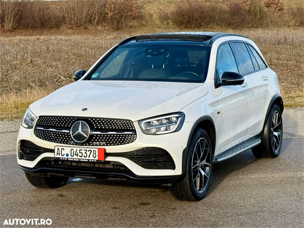 Mercedes-Benz GLC 300 d 4Matic 9G-TRONIC AMG Line - 6