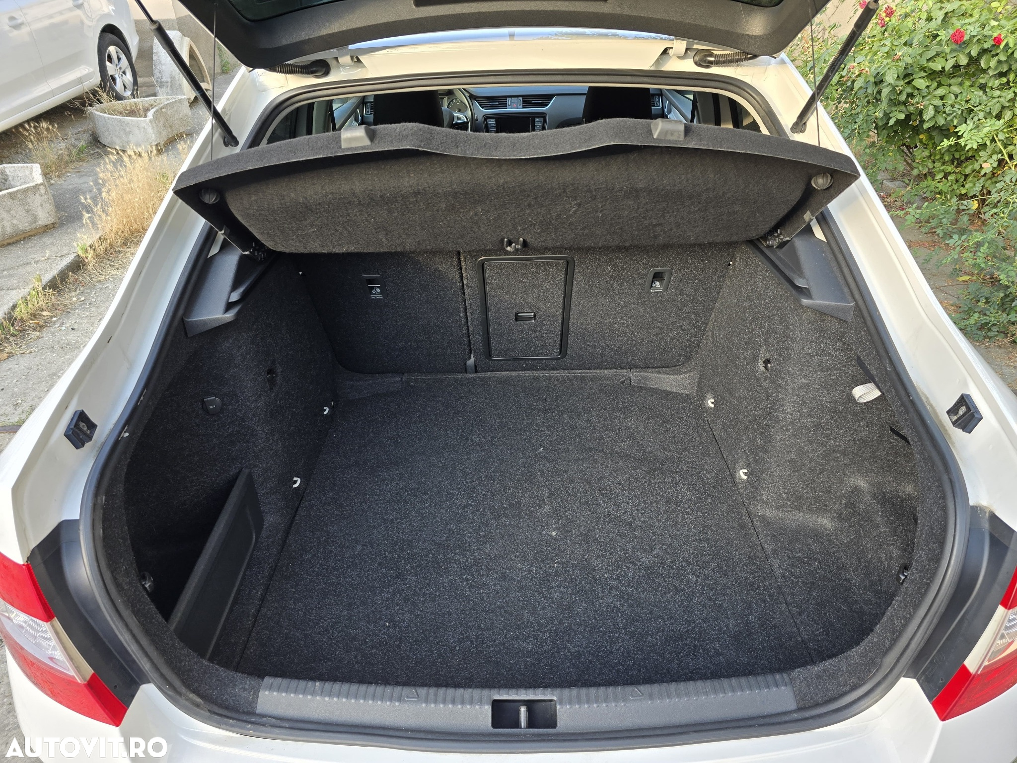 Skoda Octavia 1.6 TDI Ambition - 15