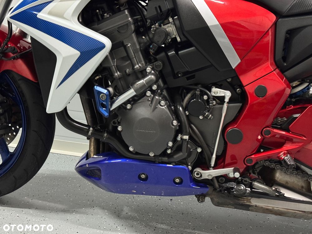 Honda CB - 22