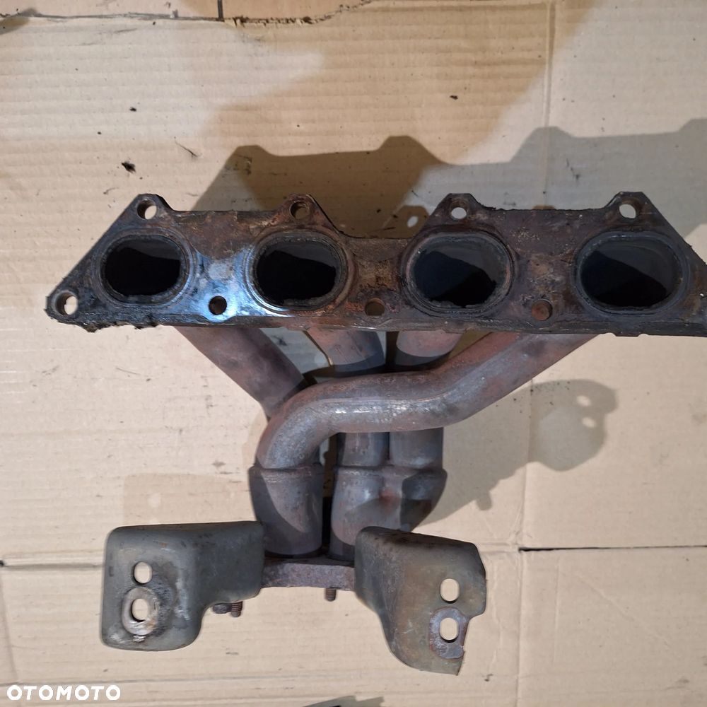 KOLEKTOR WYDECHOWY CARISMA 1.8 GDI - 3