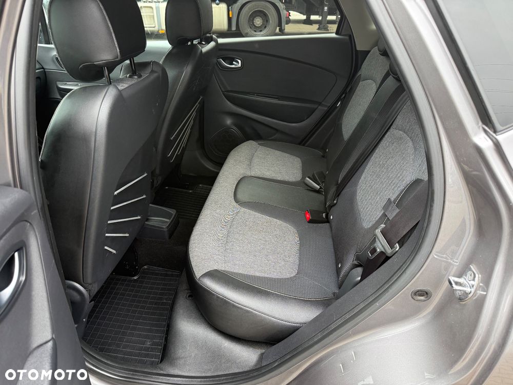 Renault Captur ENERGY TCe 120 EDC LIMITED - 16