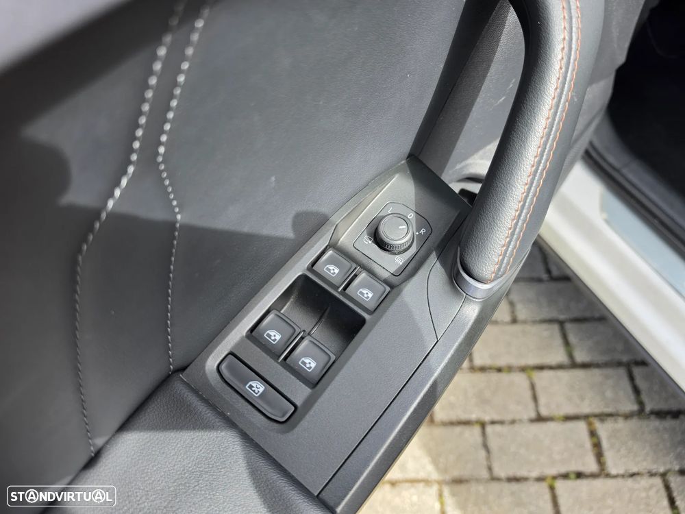 Cupra Formentor 1.4 e-Hybrid Sport DSG - 29