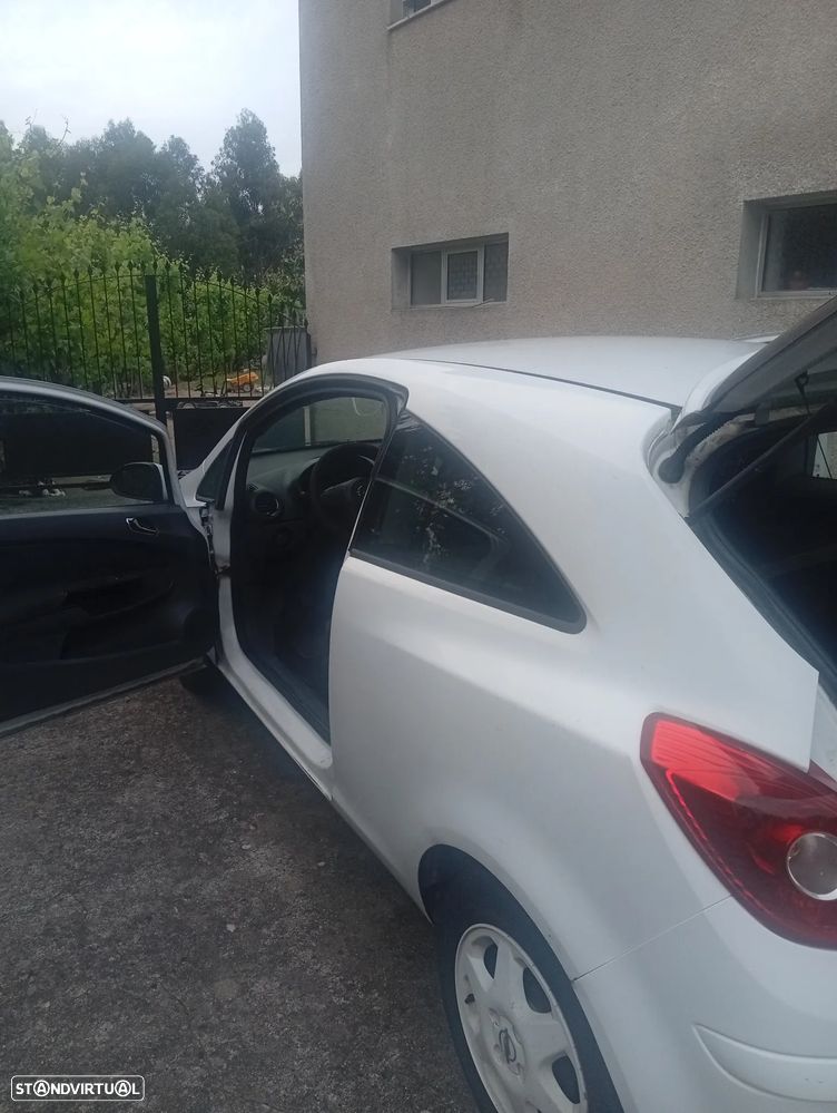 Opel Corsa 1.3 CDTi - 2