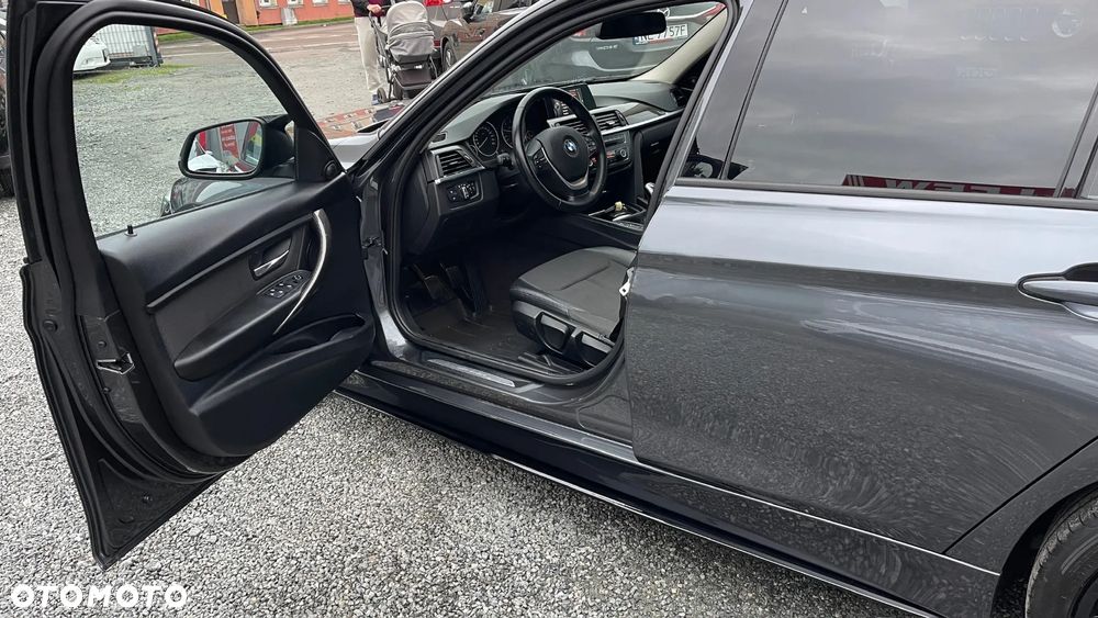 BMW Seria 3 - 21